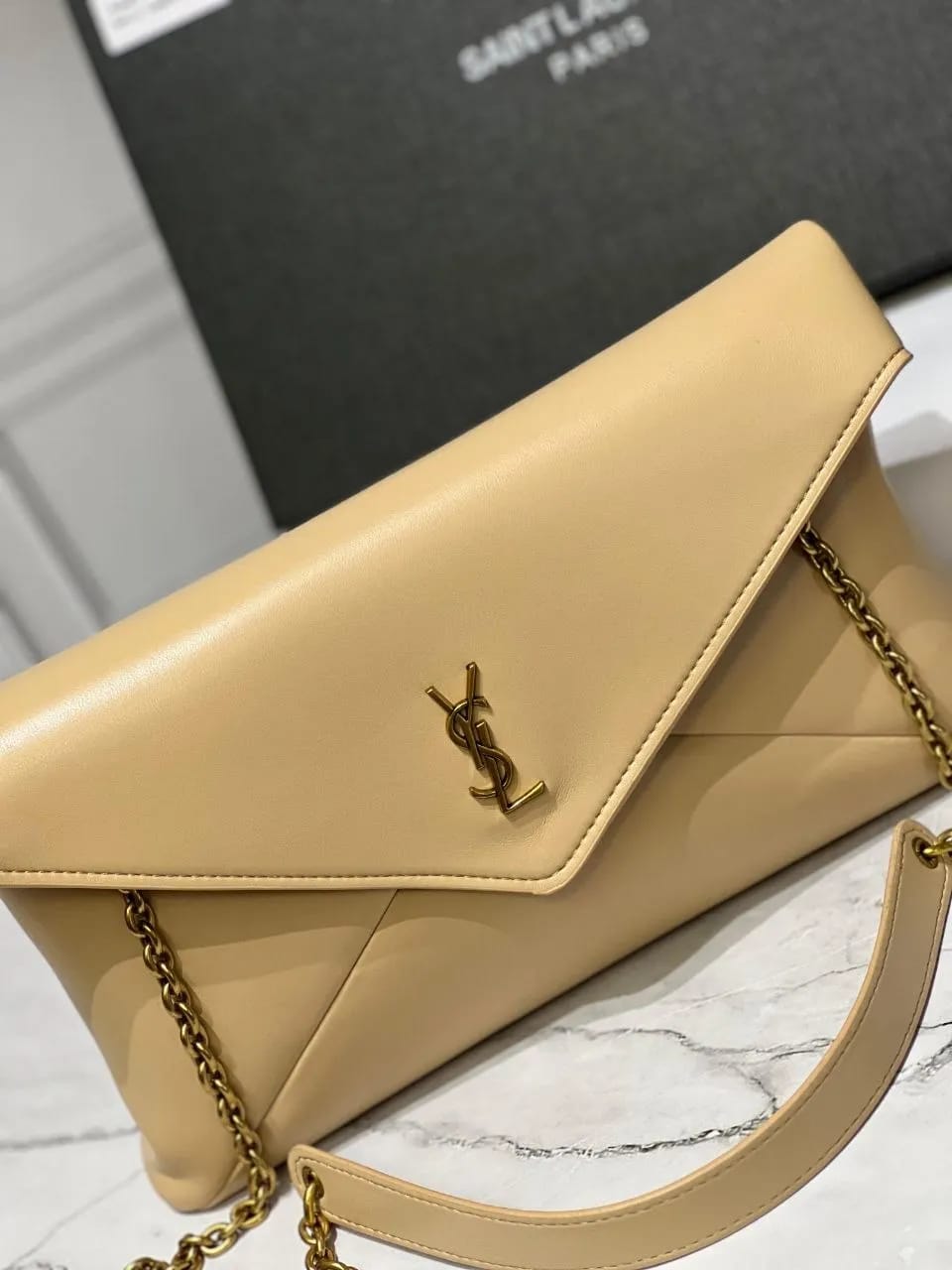Saint Laurent
