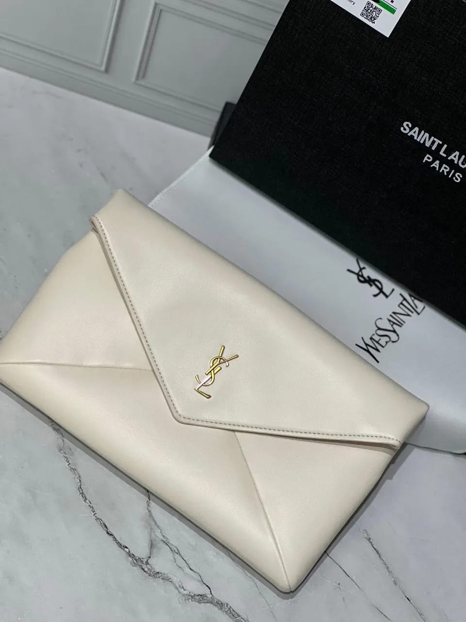 Saint Laurent