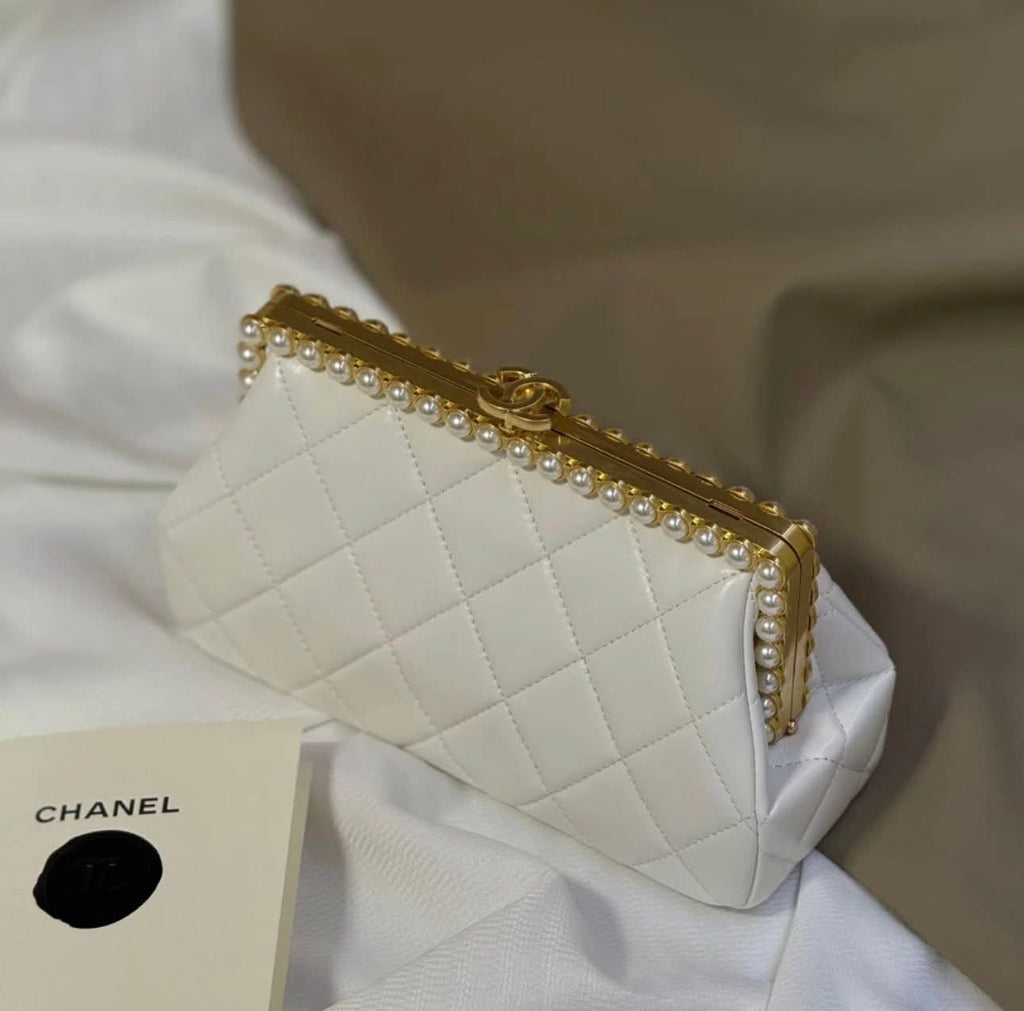 Chanel  Clutch in Pearly Lambskin