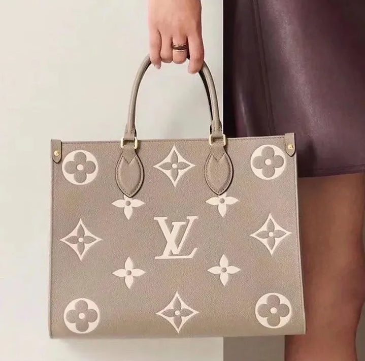 Louis Vuitton OnTheGo GM