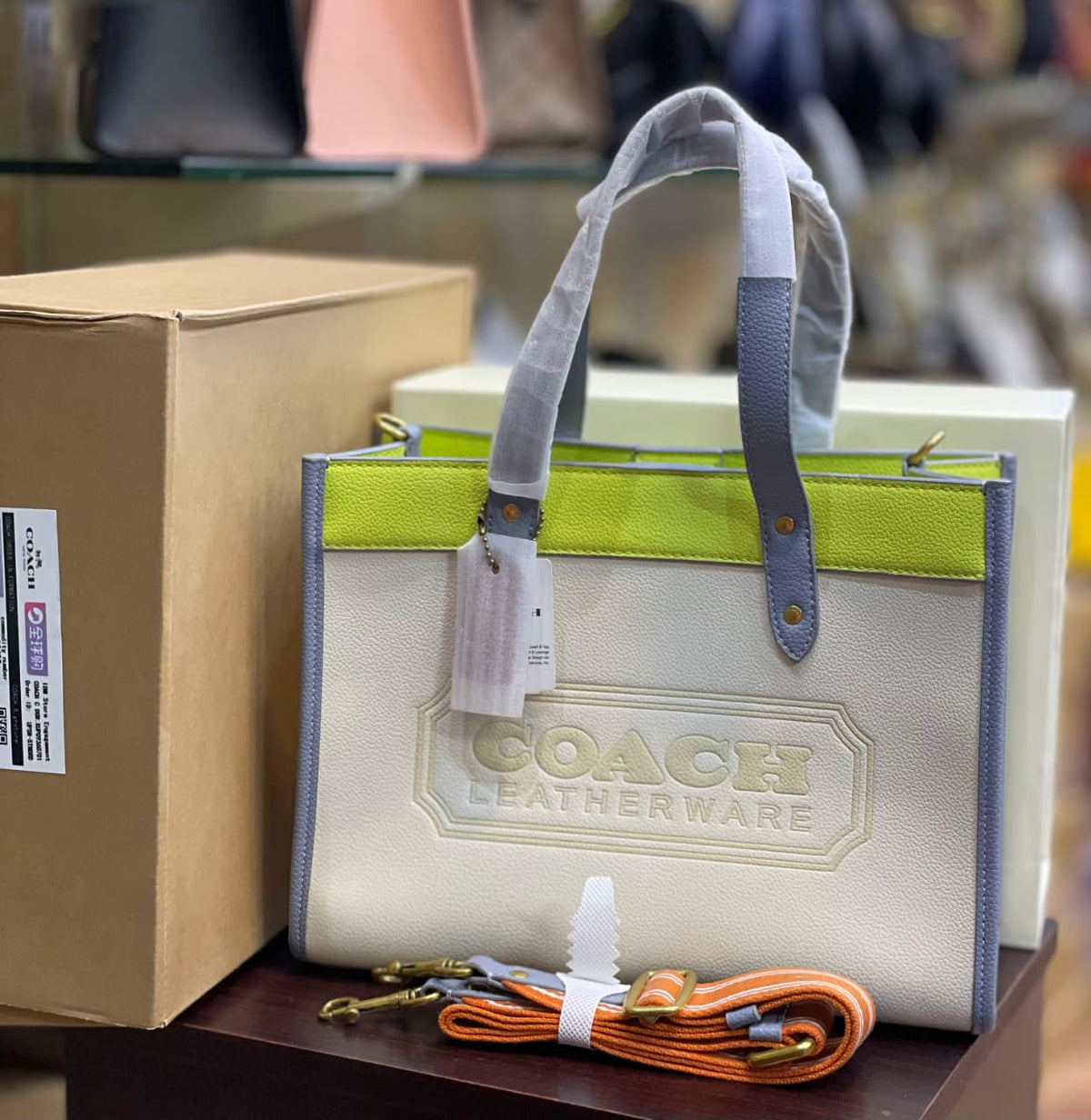 COACH Field Tote 30 In Colorblock With Coach Badge